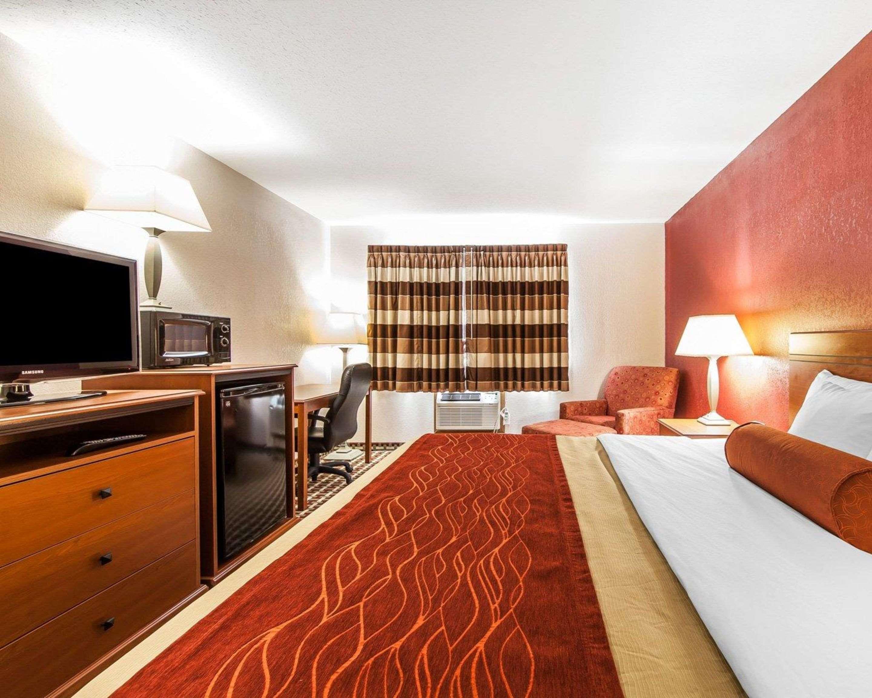 Quality Inn Seaman Eksteriør billede